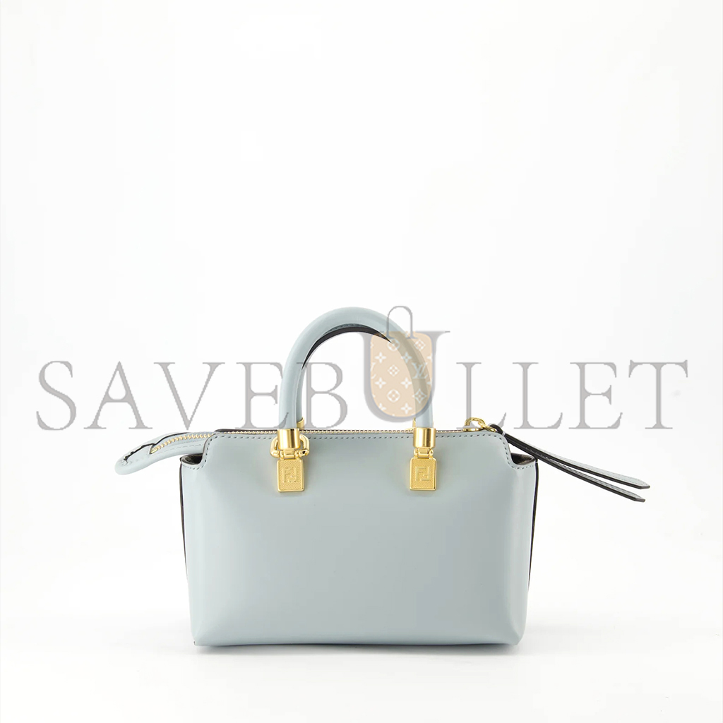 F**di by the way boston mini handbag 8bs067abvlf1l3z (20*12*9cm)